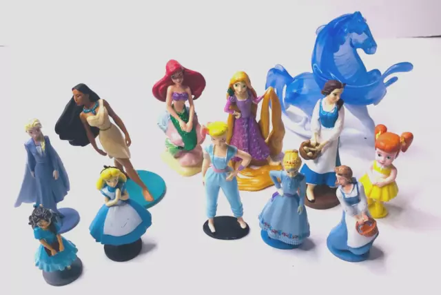 Unboxing Alice in Wonderland Disney figurines & Figural Key Rings Blind  Bags 