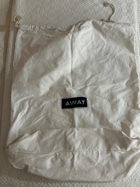 Away Luggage White Dust bag/ Laundry Bag/ Travel Organizer - 18 x 26"