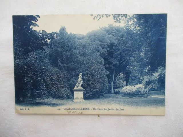 Cpa Dos Vert Marne 51 Chalons Sur Marne Un Coin Du Jardin Du Jard