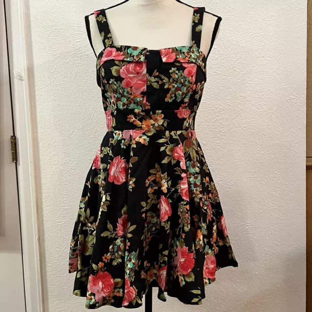 NWT  ModCloth IXIA Black Floral Dress - Size Medium