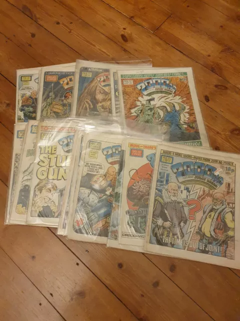 2000AD comics 27x job lot 300s issues.