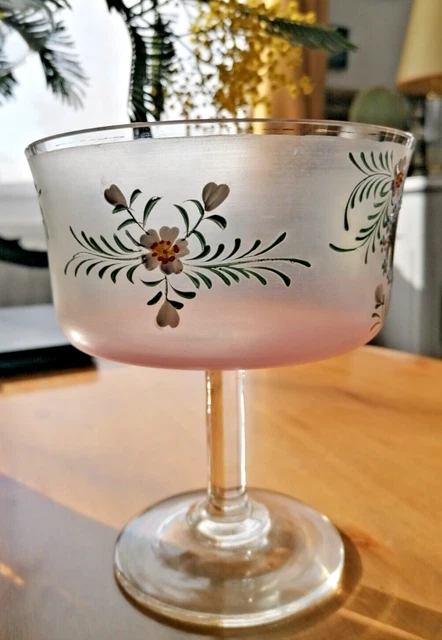 Superbe coupe drageoir Confiturier en  verre émaillé irisé  19 eme H : 16 cm