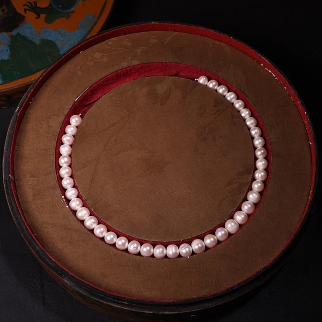 Rare natural pearl necklaces collected in the Qing Dynasty