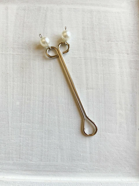 Clip Labial érotique – Bijou Intime Doré, Forme Insecte/banane, Acrylique Et Inox