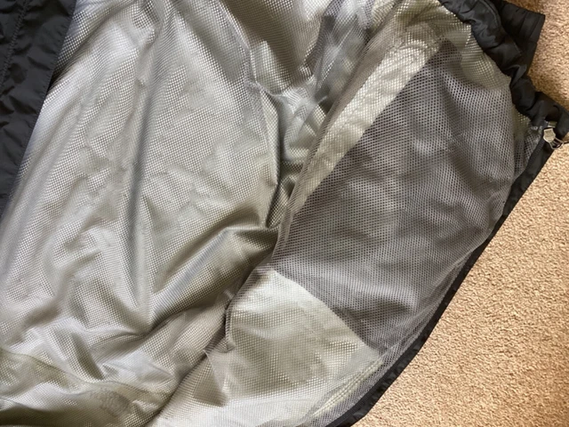 Giacca hyvent North Face da uomo L con guscio morbido nera 2