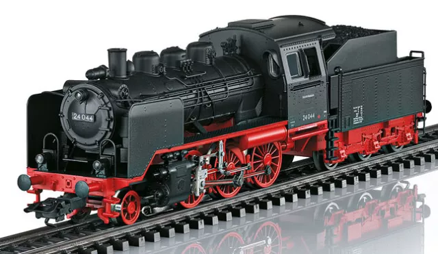 Märklin H0 36244 Steam Locomotive Br 24 DB Mfx and Sound