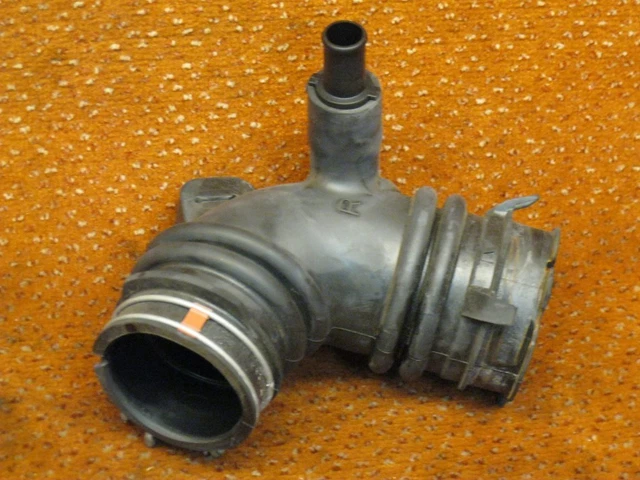 17880-0Y010 Intake Hose Inlet Manifold Hose 1,33 Vvt-I Toyota Yaris P9 Original