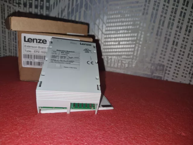 Lenze  SPS ZUSATZMODUL Extension Board 01 Type: EPZ 10201  Neu