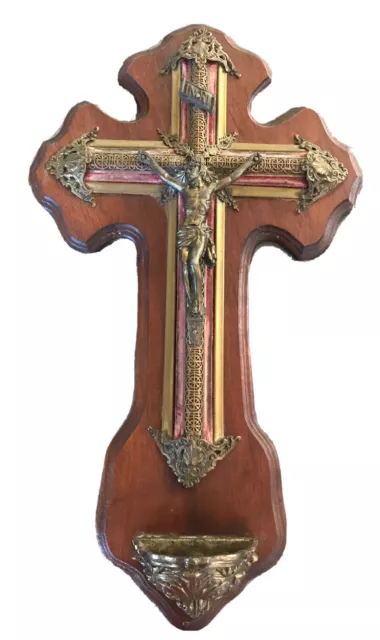 Ancien CRUCIFIX Avec Bénitier CROIX En Métal Sculpté SUPPORT BOIS - XIXème,40 Cm