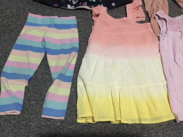 Girls clothes bundle age 2 - 3 years 7 Items See List 2