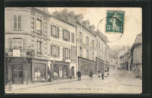 CPA Parmain, Rue Guichard, vue de la rue
