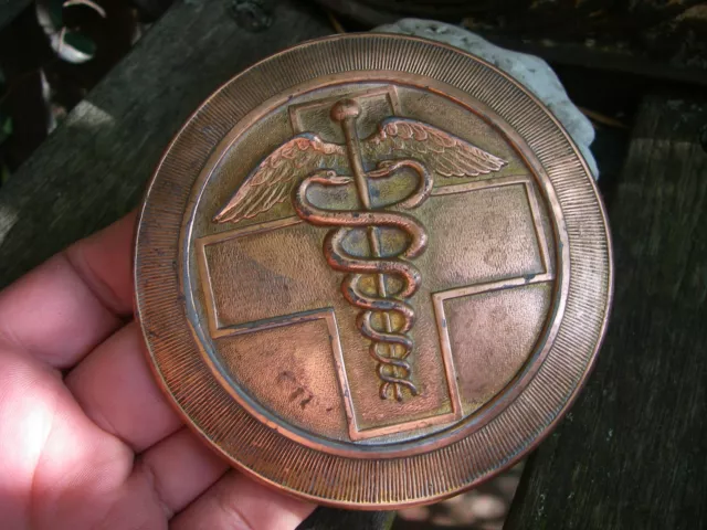 schwere alte Auto Kühler Plakette ARZT APOTHEKER USA um 1920 Aesculab Asclepius