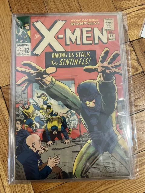 X-men 14.  1st appearance of The Sentinels.  Comic Book Lot Grab Bag