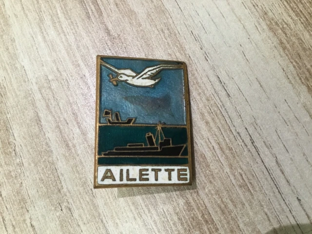 INSIGNE AERONAVALE. ESCADRILLE 4S1/13S. AB PARIS + poinçon EUR 110,00