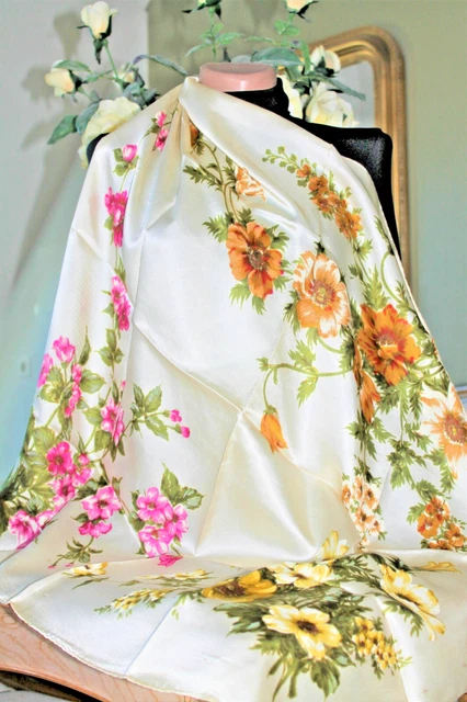 Foulard/Carré/Shawl★Foulard en soie 100%★hand rolled-45g★Silk