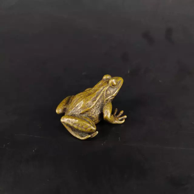 Chinese Old Bronze Hand Casting Frog Statue Figure Table Decoration 2