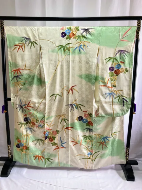 Vintage Japanese Silk kimono - Furisode Kimono robe with beautiful embroidery