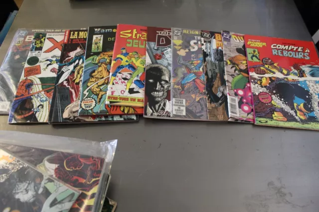 Lot de 21 dc comics us "Strange, Titan, Superman..."