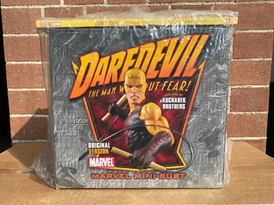 Bowen Dare Devil Giallo Minibust Bowen Designs 