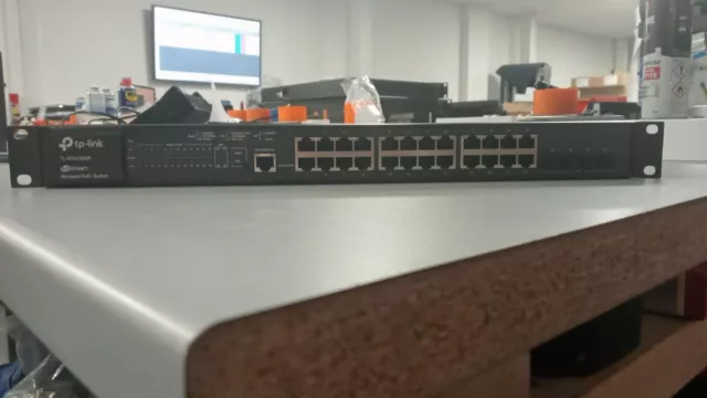 TP-LINK JetStream 24-Port PoE+ Gigabit Managed Switch - (TL-SG3428MP)  (REFURB)