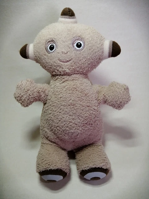 In the Night Garden Groot praten Makka Pakka Soft Toy, 30cm In the Night Garden Groot praten Makka Pakka Soft Toy, 30cm
