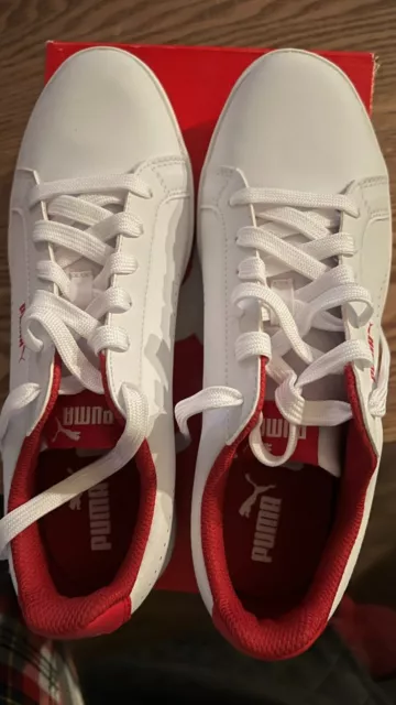 Womens white size 9  puma shoes brand new in box