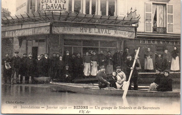 95 BEZONS - groupe de sinistres pendant la crue de 1910