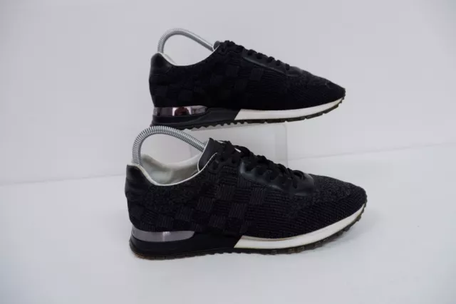 Der Louis Vuitton Run Away Sneaker #HerrenSchuhe #schuhe