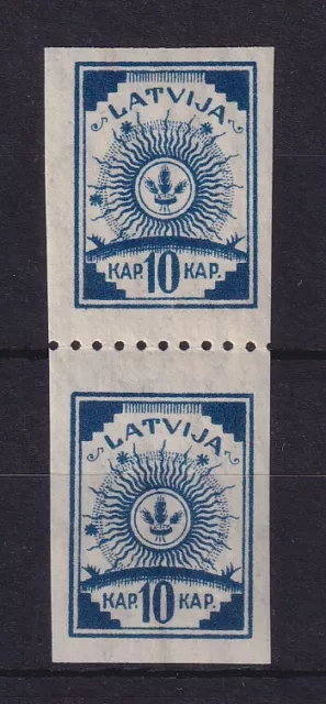 Latvija / Letonia 1919 rama y hojas Mi.-N.o 17 B vertical Par ** / Estampillada sin montar o nunca montada