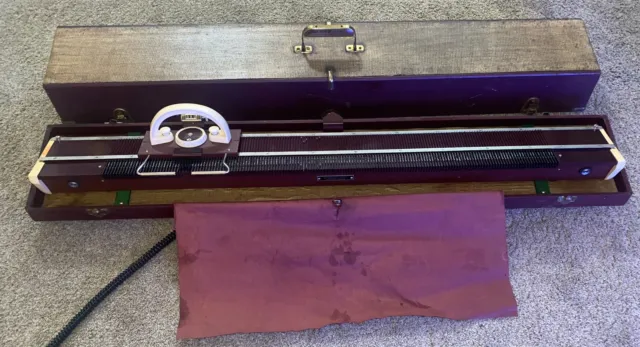 VINTAGE KNITKING KNITTER Knitting Machine Knit King with Case Made in ...