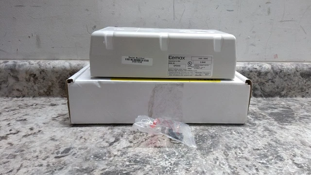 Eemax SPEX55 240VAC 5,500W Electric Tankless Water Heater (C)