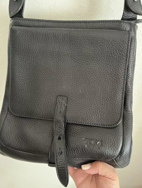 Tumi Black Leather Unisex Crossbody Bag 2