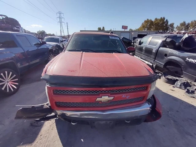 Front Drive Shaft Fits 07-14 SUBURBAN 1500 981506