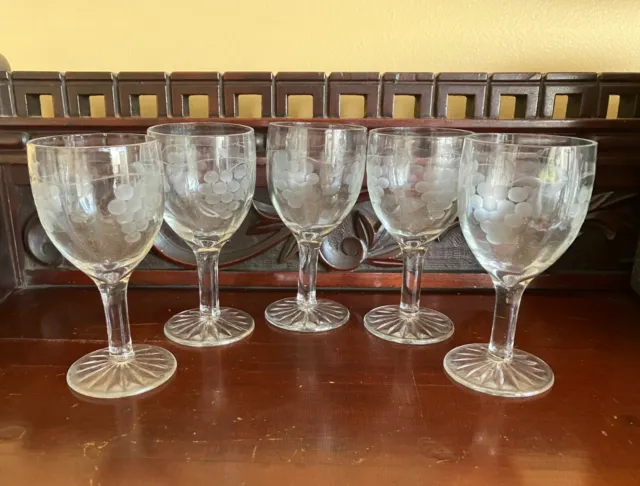 Vintage 1950s Etched Crystal Sherry Cordial Wine Stemware Glasses set of 5