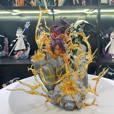 yoruichi shihouin statue