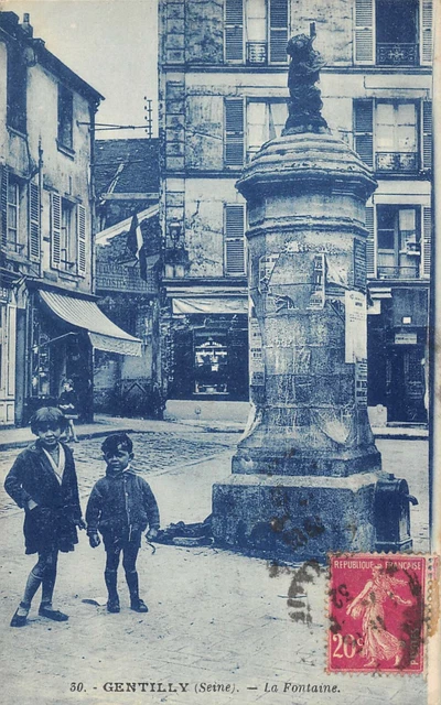 CPA 94 GENTILLY LA FONTAINE (not common shot)