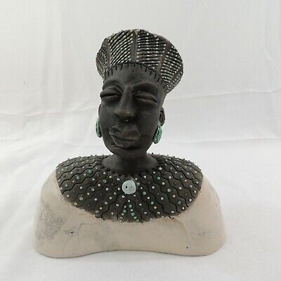 Small South African Traditional Zulu Man Bust Sculpture by Zulu Lulu