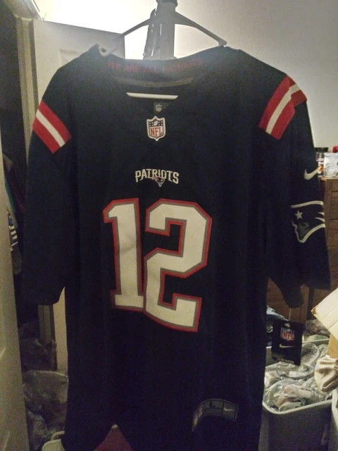 Tom Brady New England Patriots Jersey Adult Men's Large Jersey with tag.