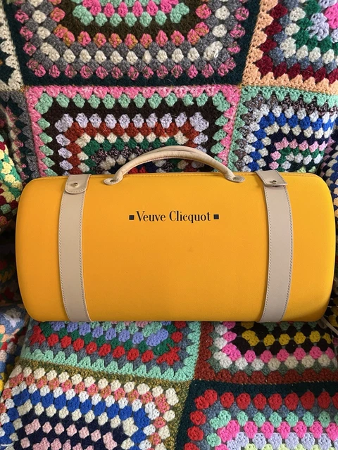 VEUVE CLICQUOT CHAMPAGNE Traveller Carrying Case Empty Glasses