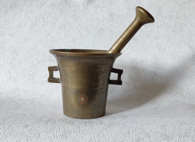 Antique  Pestle & Mortar Brass Heavy Pharmacy Chemist