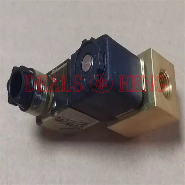 ONE SHAKO solenoid valve PU220AR-02 DC24V NEW