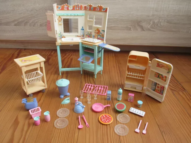 * Barbie Cuisine / Mobilier Vintage *