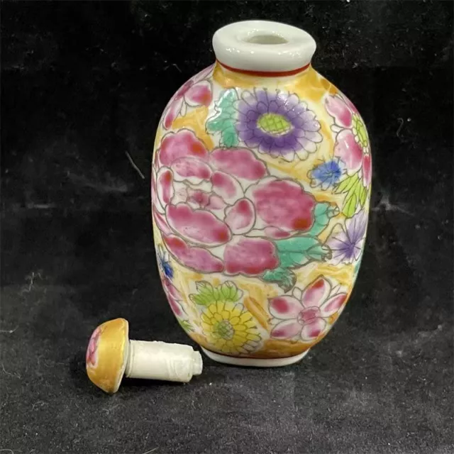 Chinese antique porcelain pastel floral snuff bottle