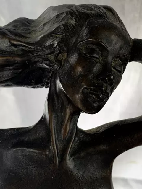 Statua donna nuda bronzo e resina