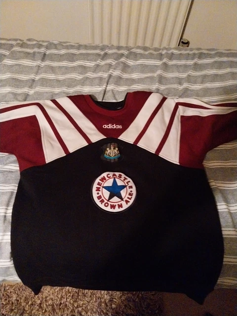 Newcastle Training Top Vintage Newcastle United Jumper NEWCASTLE