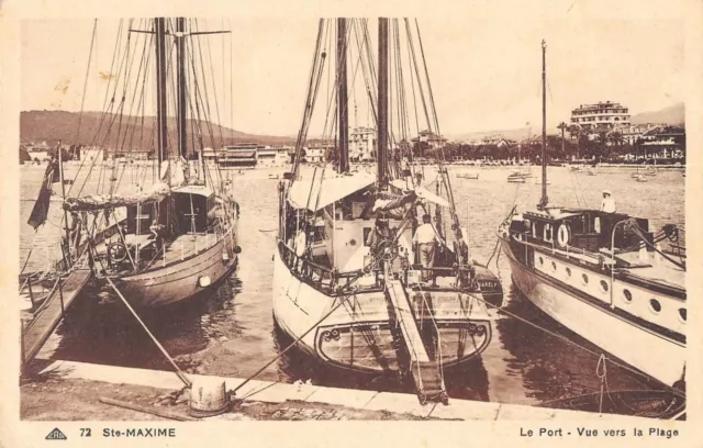 Cpa 83 Sainte Maxime Le Port Vue Vers La Plage