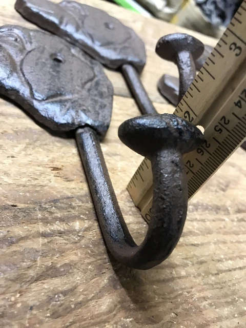 4 Dog Coat Hat Leash Hooks 6” Cast Iron Rustic Wall Rack Barn Garage Best Friend 3