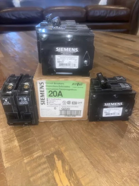 Lot of 4 Siemens 20A Circuit Breakers 2 Pole 120/240V 60 Hz Q220