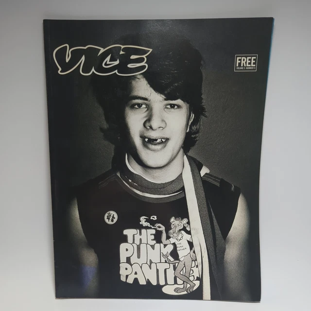 VICE MAGAZINE VOL 9 No 1 - Riot Games with Terry Richardson on