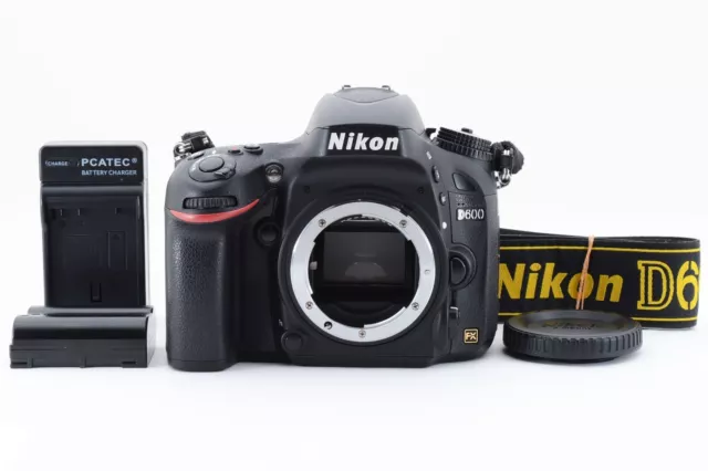 Nikon D600 24.3 MP Digital SLR Camera Black 15,801 shot [Near Mint] From Japan